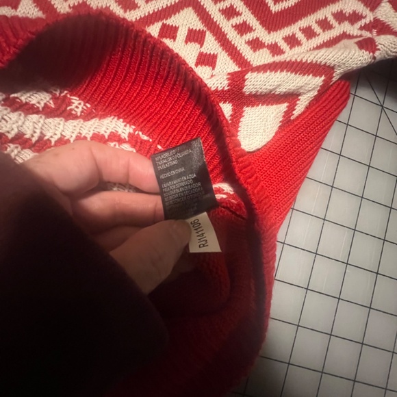 Gianni Bini Ugly Christmas Sweater Women NWT L Large Red and White Super soft - Picture 7 of 10